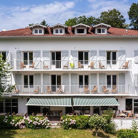 Hotel Du Pont Ascain Exterior photo